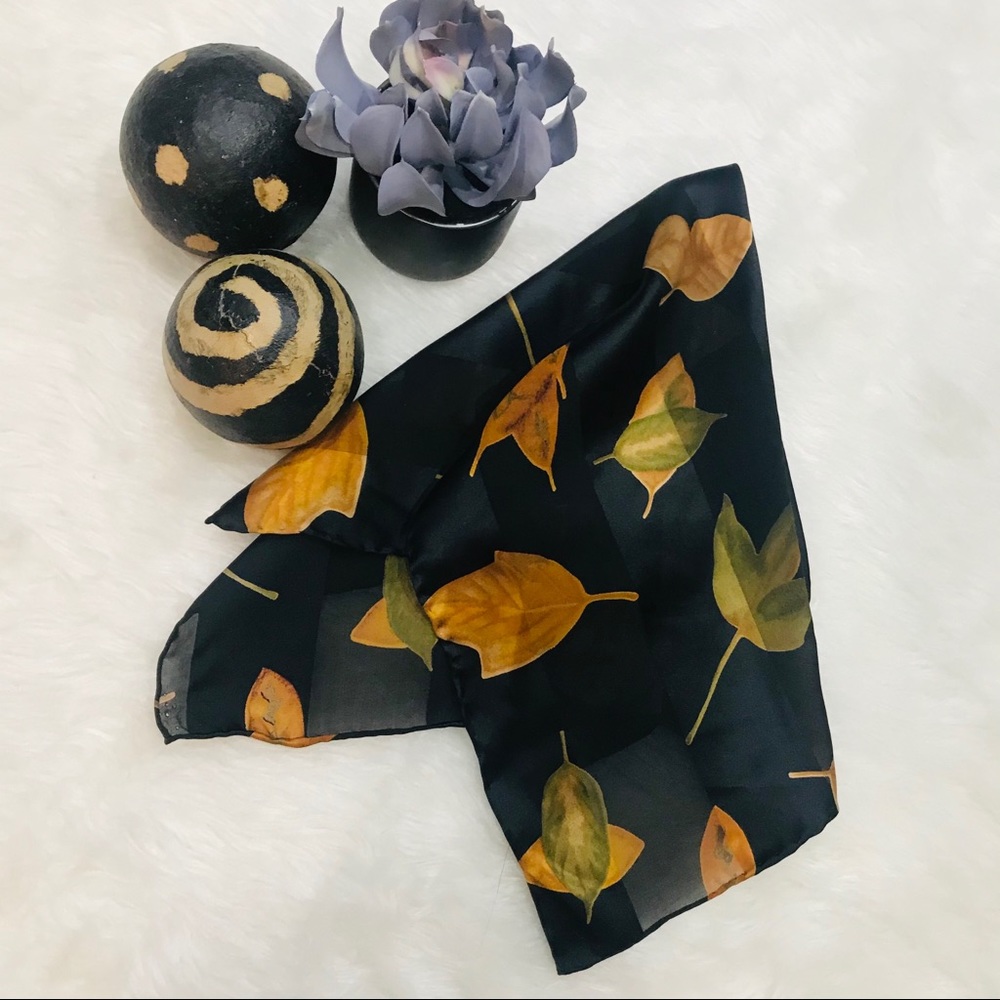 ✔️Tu-Cute Fall Scarf